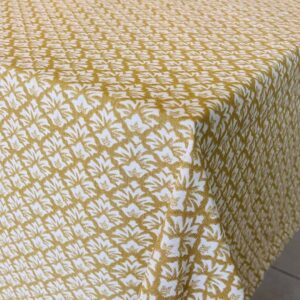 golden_pattern_tablecloth_1080x1080-300x300 (1)