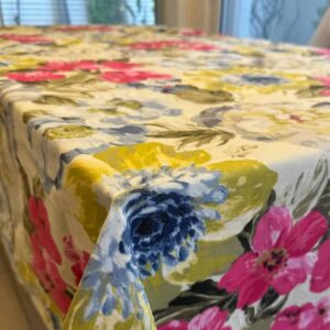 floral_yellow_pink_tablecloth_1080x1080-300x300