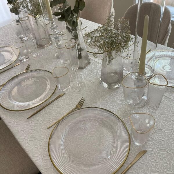 white_embossed_tablecloth_1080x1080 white_embossed_tablecloth_1080x1080