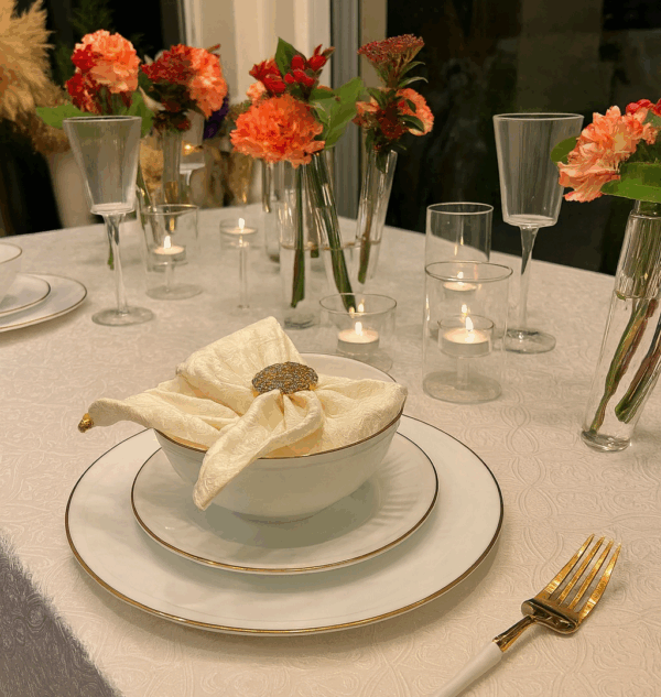 table_cropped_1080x1080