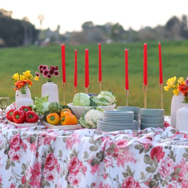 floral_red_tablecloth_1080x1080 floral_red_tablecloth_1080x1080